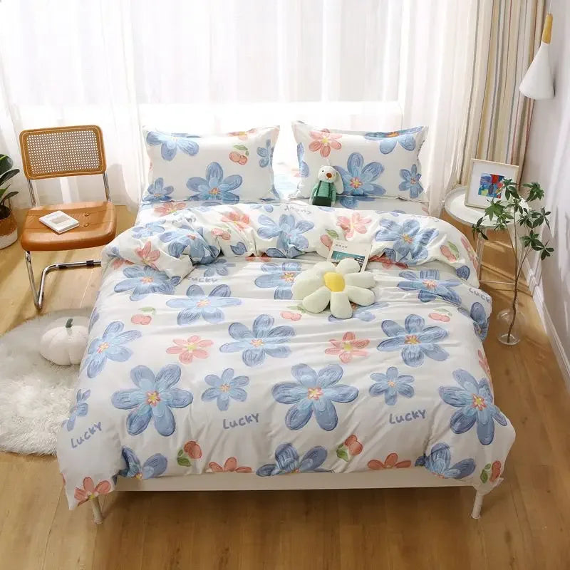 Lucky Flower Pattern Duvet Cover - Vivreux Interior