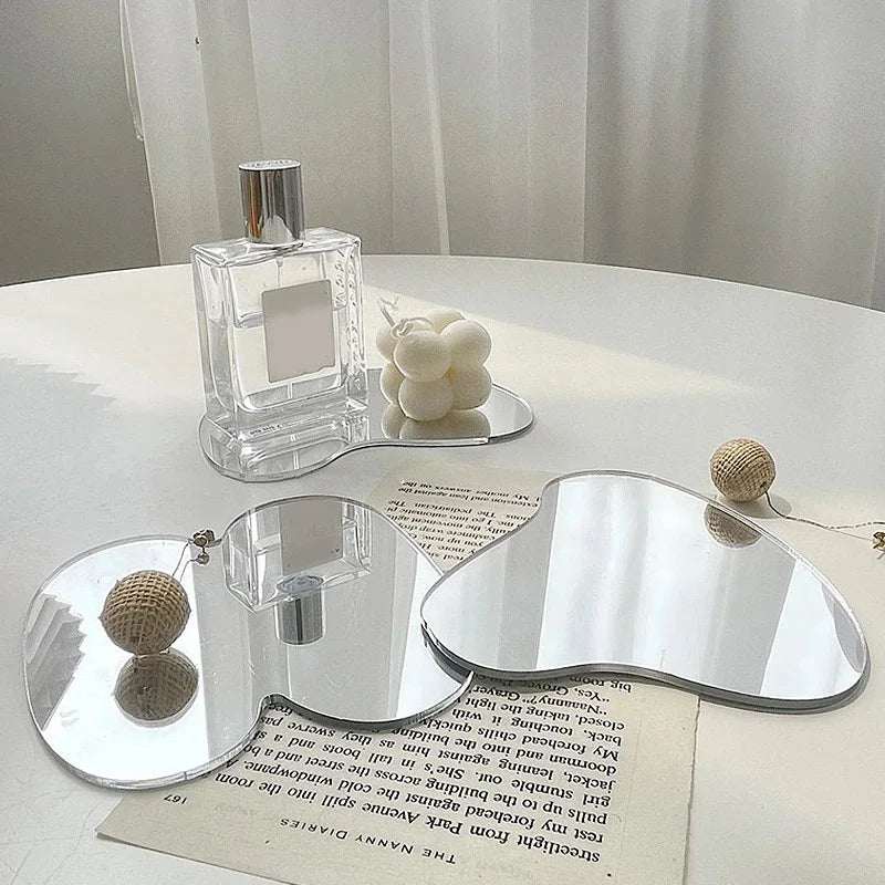 Mirror Coaster - Vivreux Interior