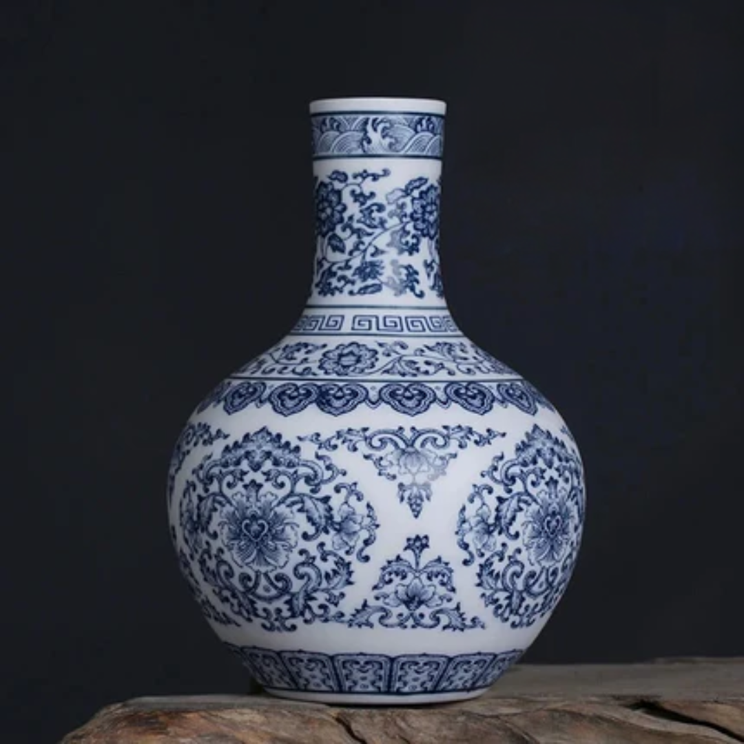 Porcelain Ceramic Vase - Vivreux Interior